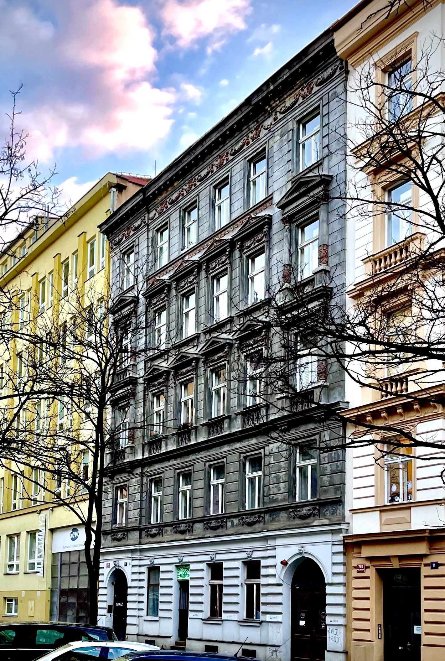 FIDUROCK Expands Residential Portfolio in Prague Again